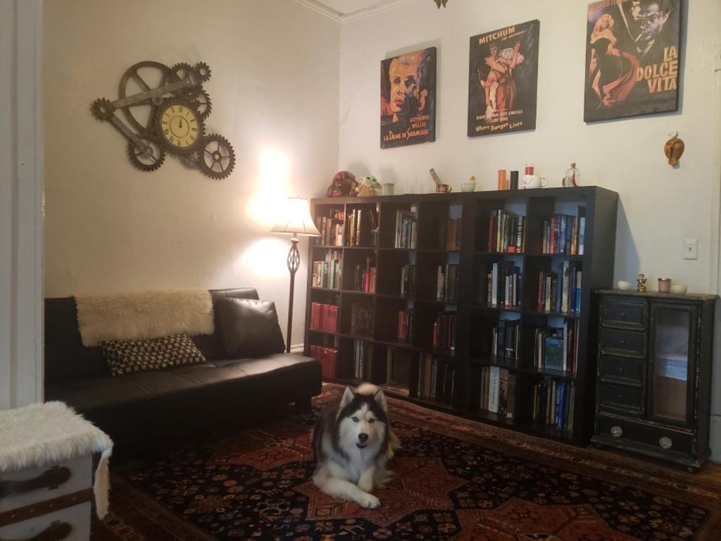 Private Room In East Village Apartment Ню Йорк Екстериор снимка